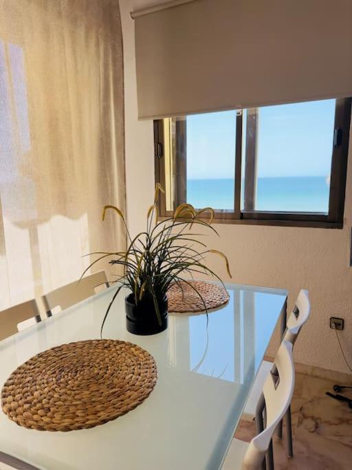 Apartamento Playa Victoria Кадис Экстерьер фото