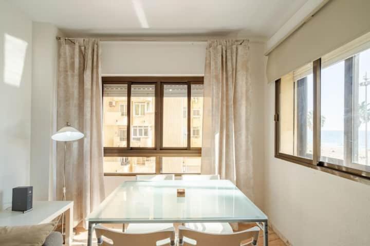 Apartamento Playa Victoria Кадис Экстерьер фото